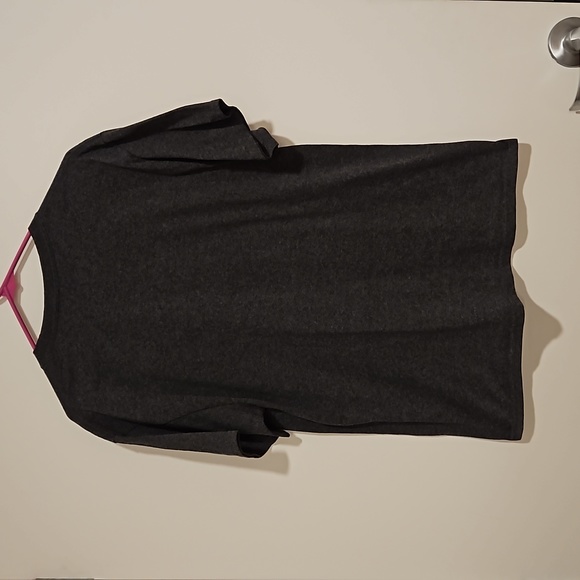 Disney Disneyland Park graphic tee Large ears castle Park merchandise - Picture 5 of 6